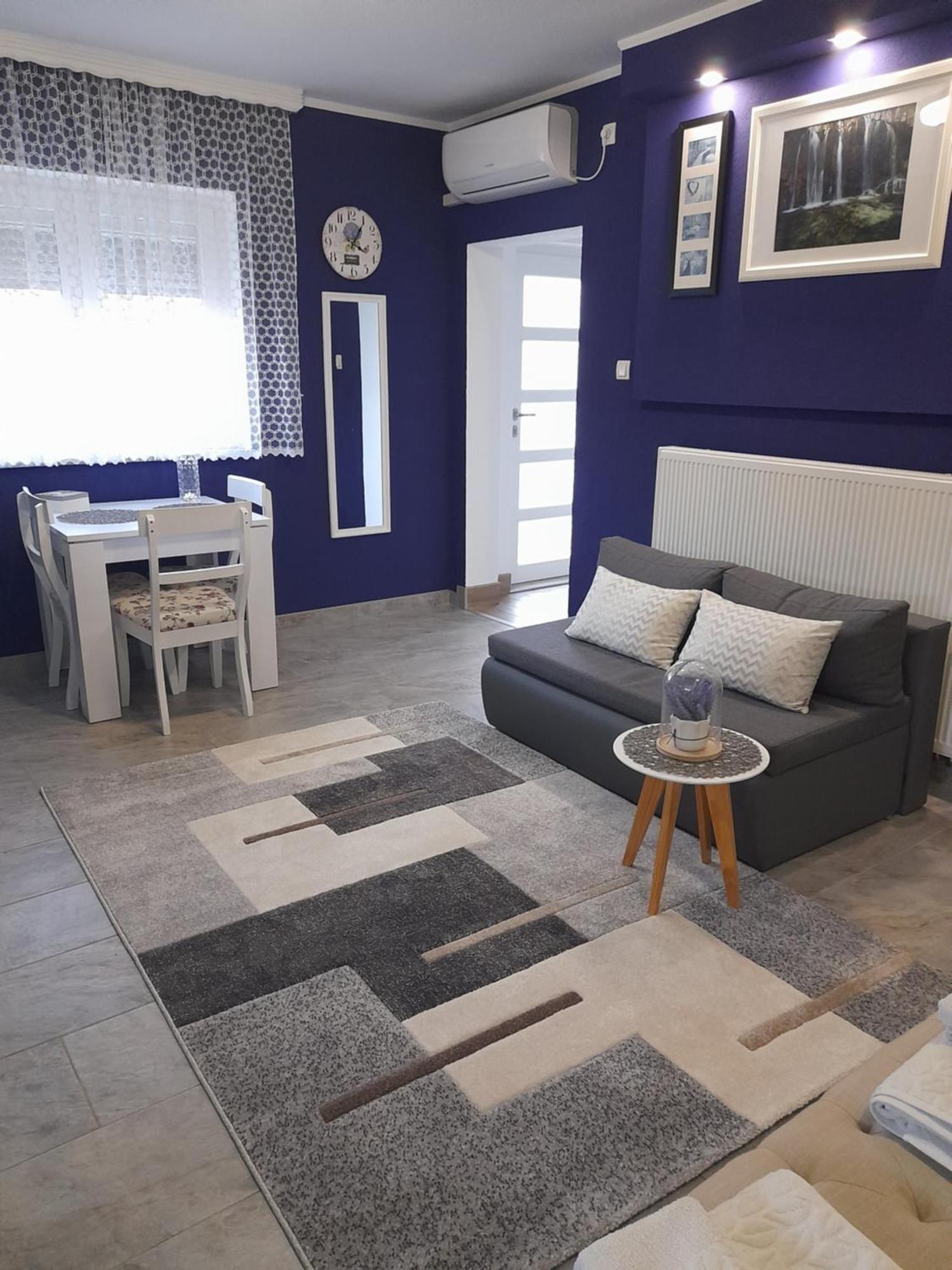 Studio Apartman Marta Korenica Eksteriør billede