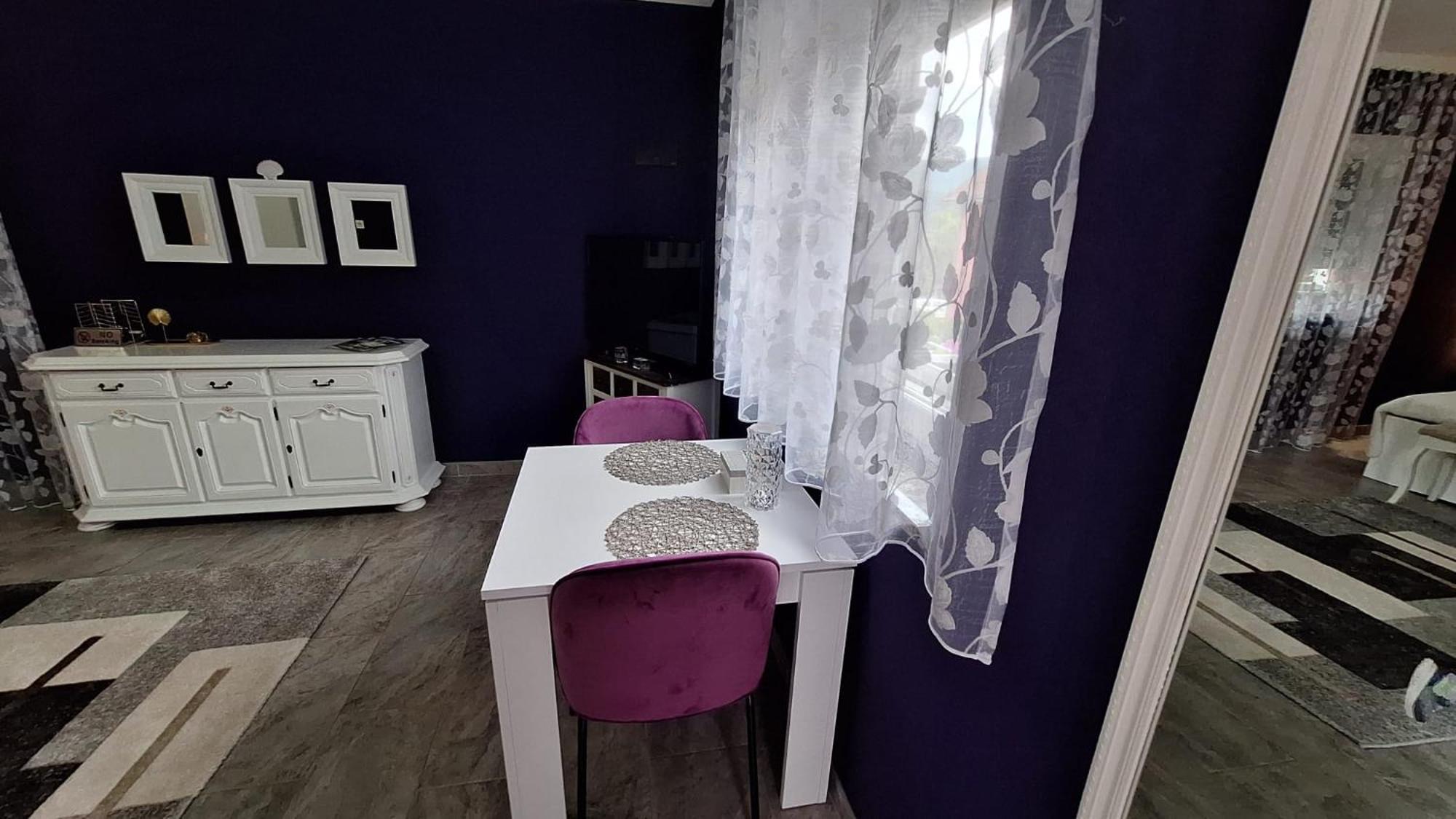 Studio Apartman Marta Korenica Eksteriør billede